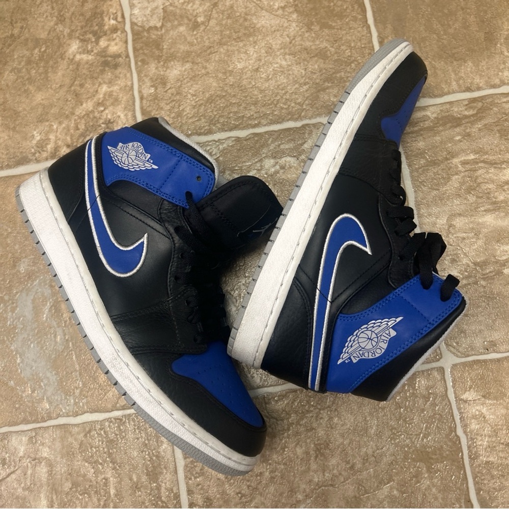 Nike Air Jordan 1 Mid Sneakers Mens 9 US/8UK Orlando Magic Retro Game Royal